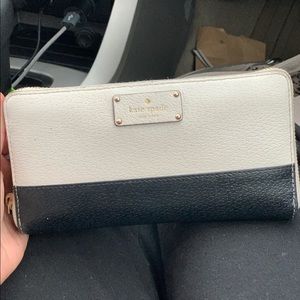 Kate spade wallet